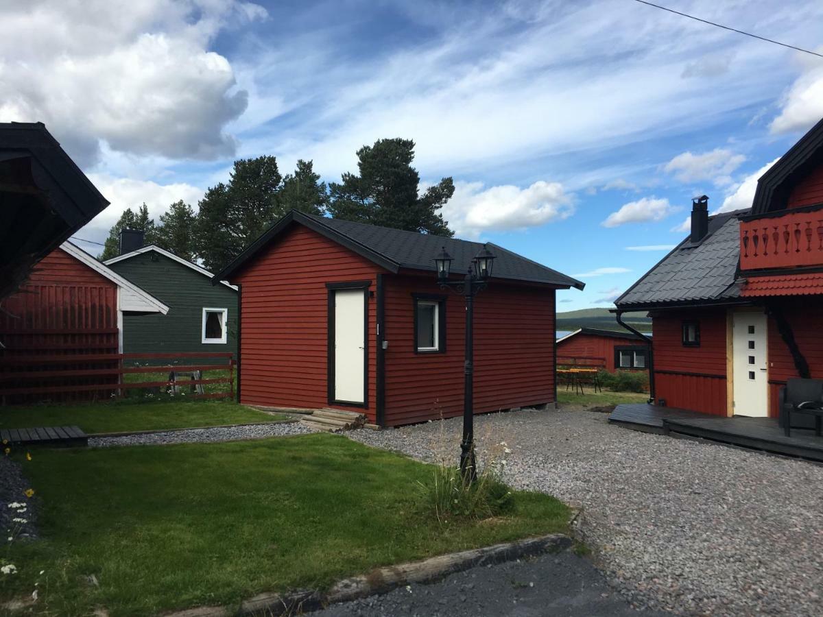 Camp Caroli Wooden Cabins Jukkasjärvi Exteriér fotografie