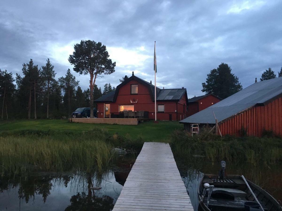 Camp Caroli Wooden Cabins Jukkasjärvi Exteriér fotografie